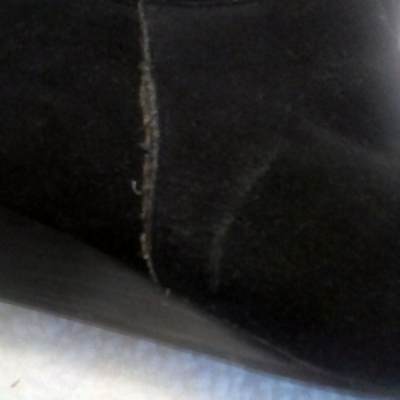 Women's Nine West Abrel 1 black suede knee boots. - Picture 3 of 6